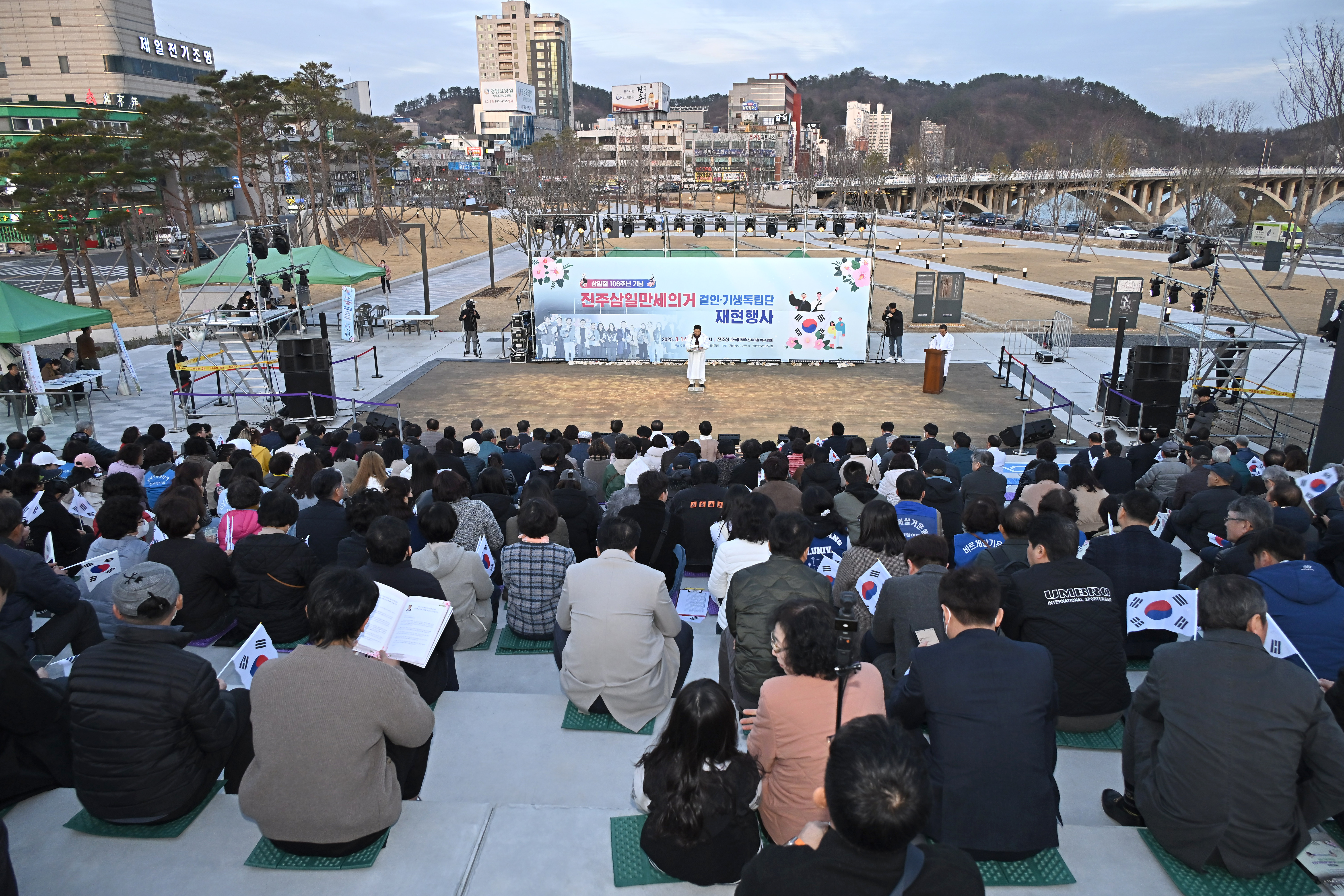 '걸인 기생 독립단 진주기미만세의거 재현행사' 게시글의 사진(3) 'DSC_6120.JPG'