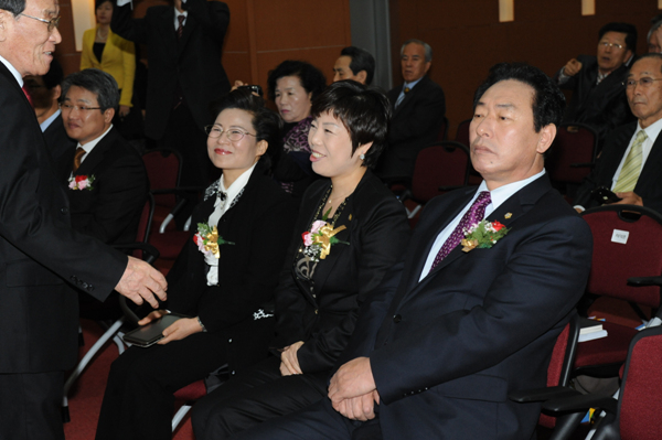 KWIC 경남지부 창립 16주년 기념식
