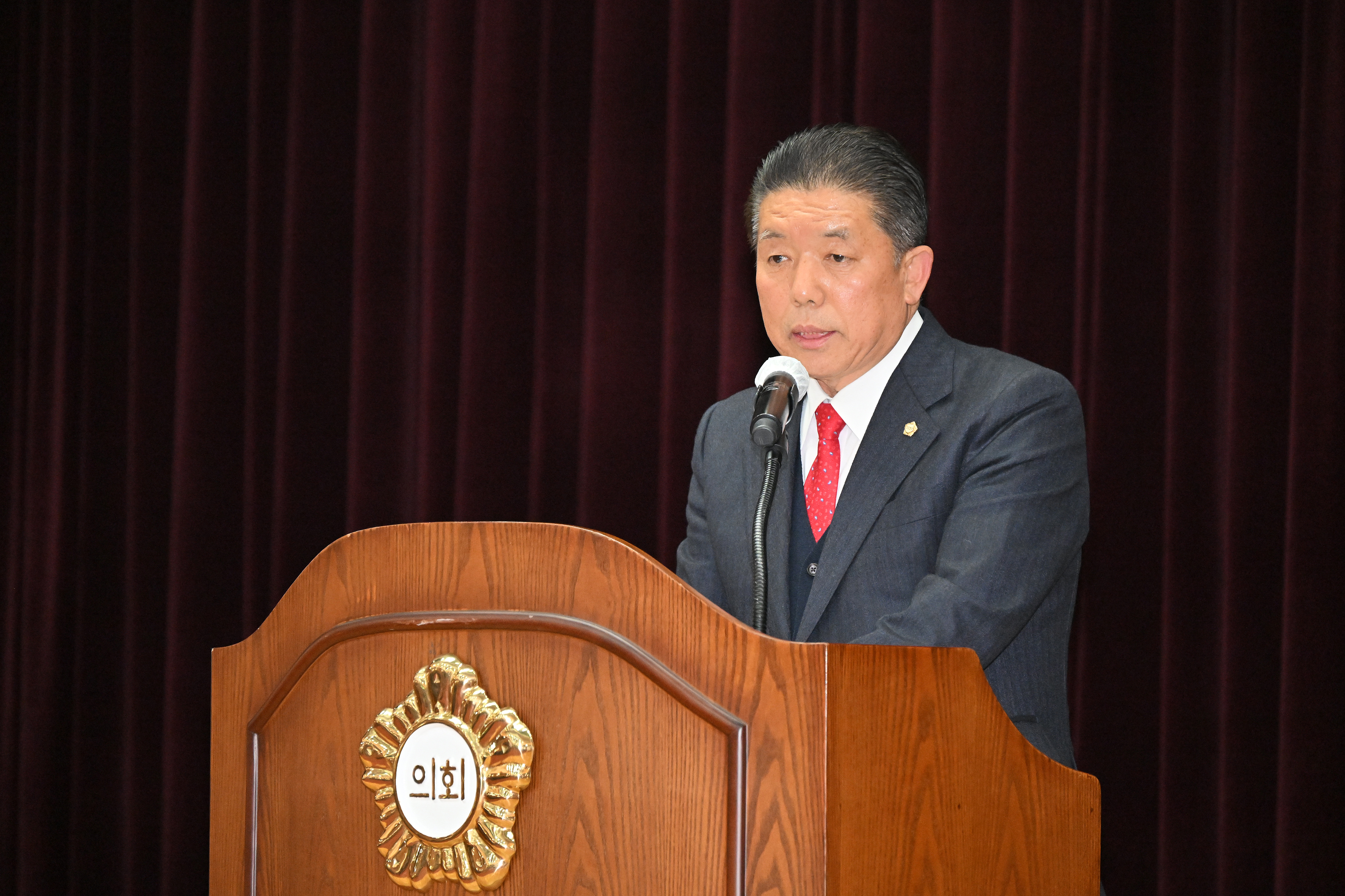 '진주시의회 자원봉사 선행시민 표창 수여식' 게시글의 사진(6) 'DSC_3703.JPG'