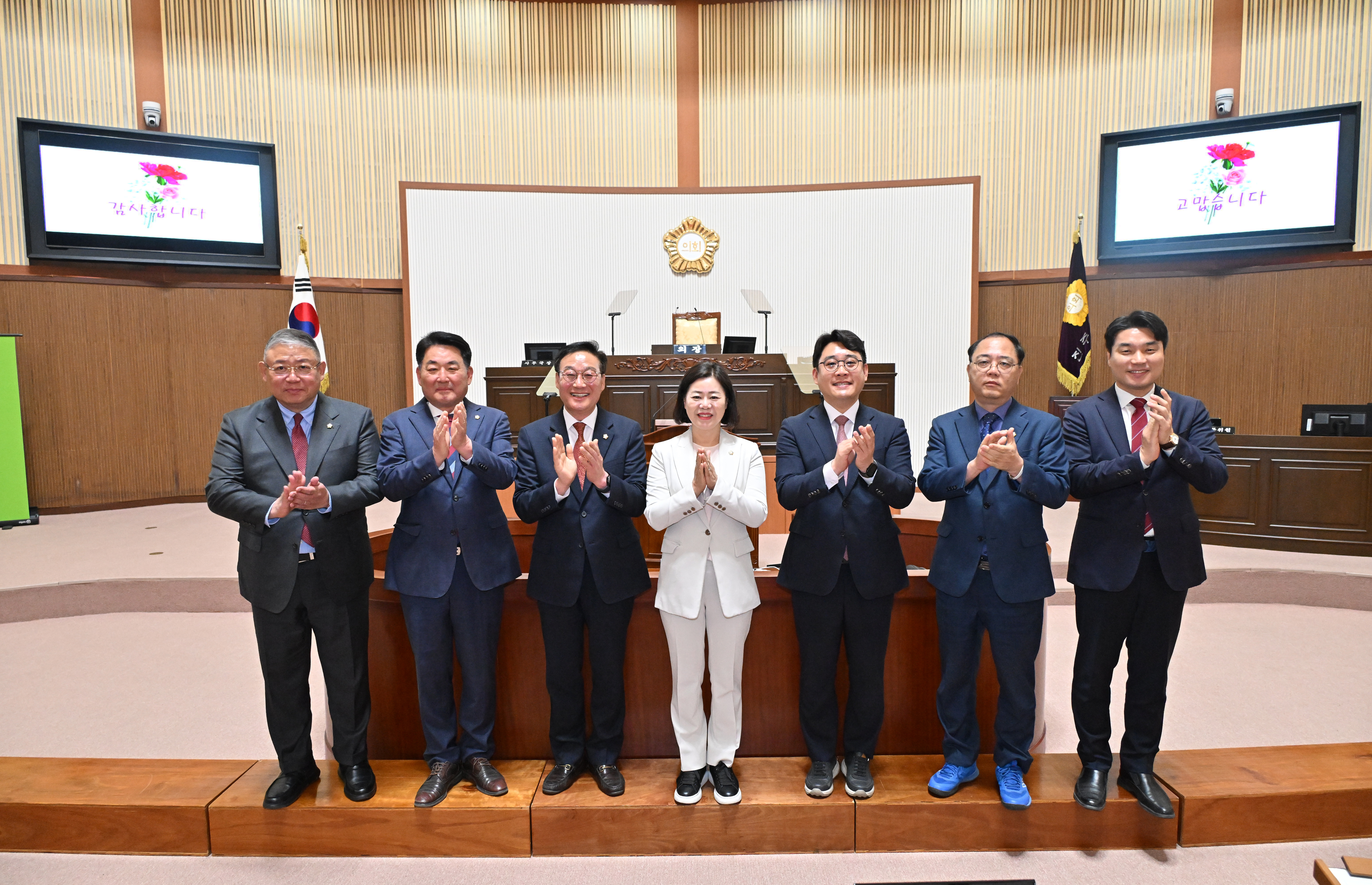 '제273회 진주시의회 임시회 2차 본회의(단체사진)' 게시글의 사진(6) '제9대 진주시의회 도시환경위원회_DSC_3151 (4).JPG'