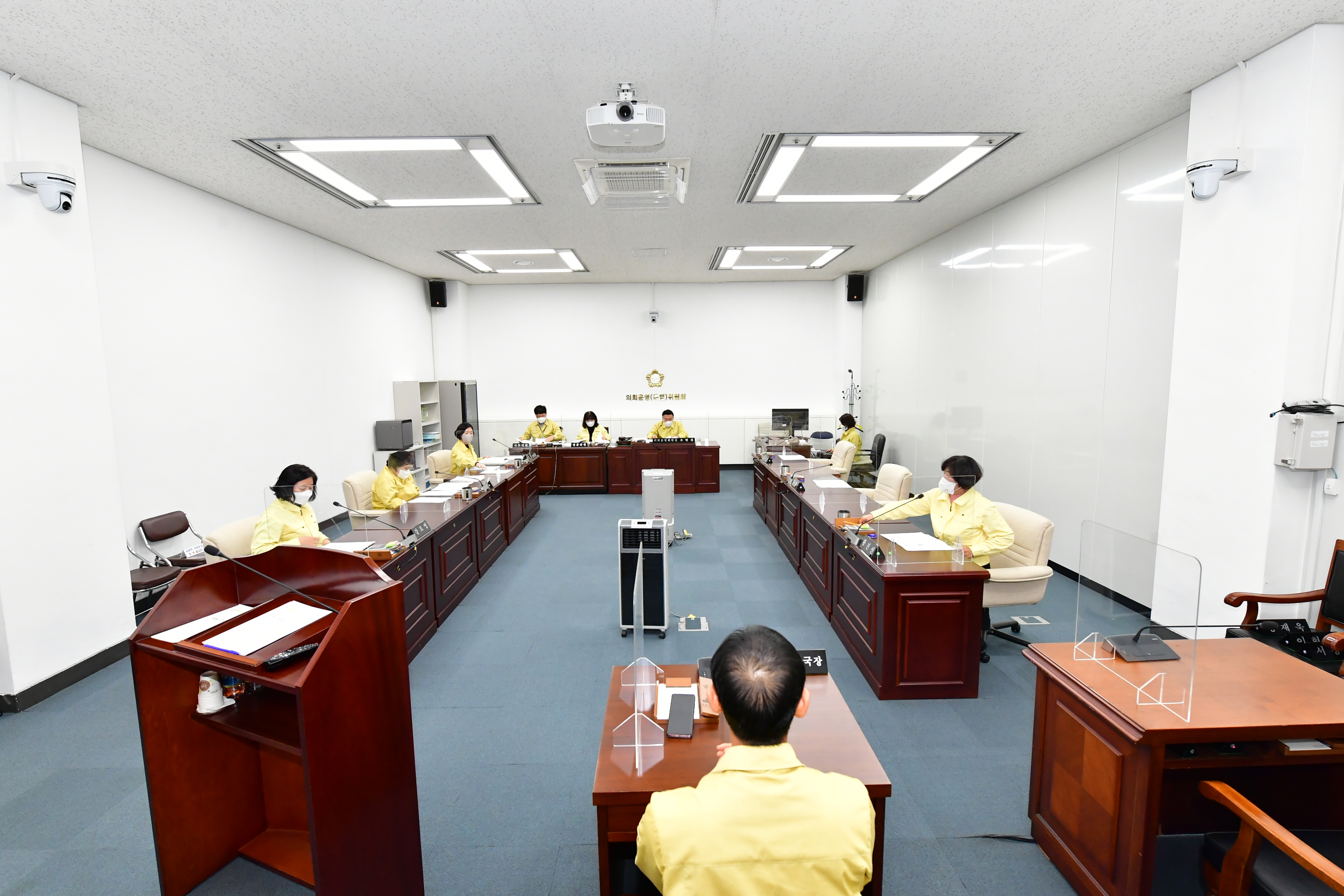 '의회운영위원회 회의' 게시글의 사진(1) 'COU_9035.JPG'