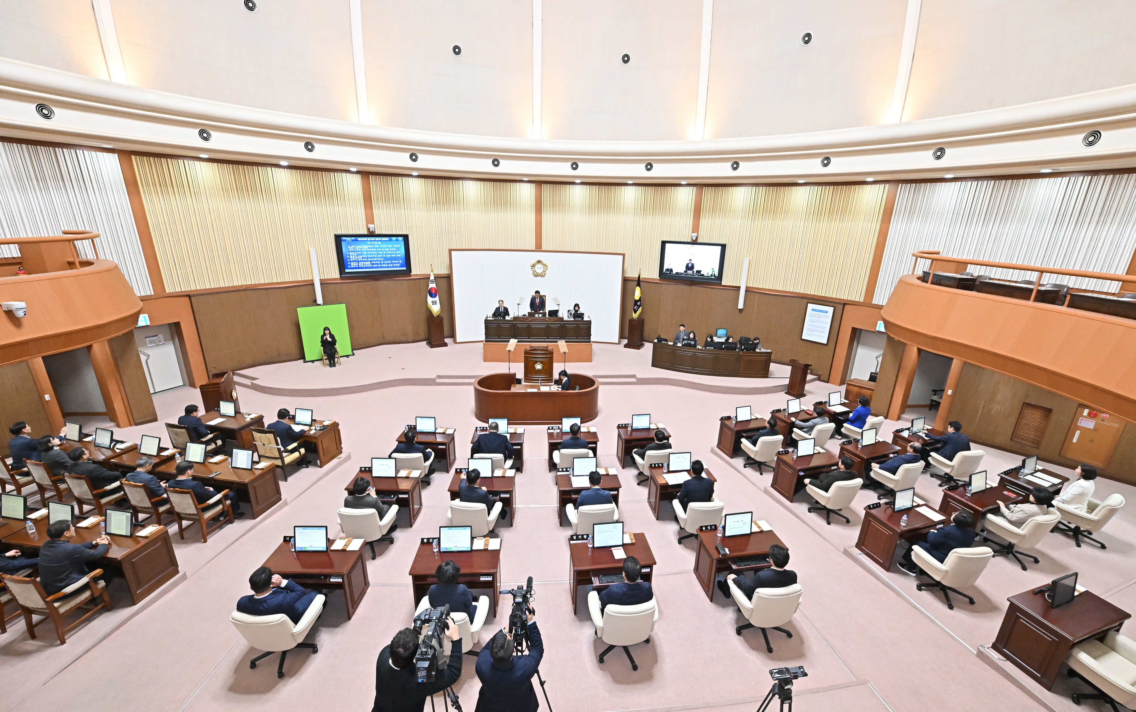 '제263회 진주시의회 임시회 2차 본회의' 게시글의 사진(2) 'DSC_6873.JPG'