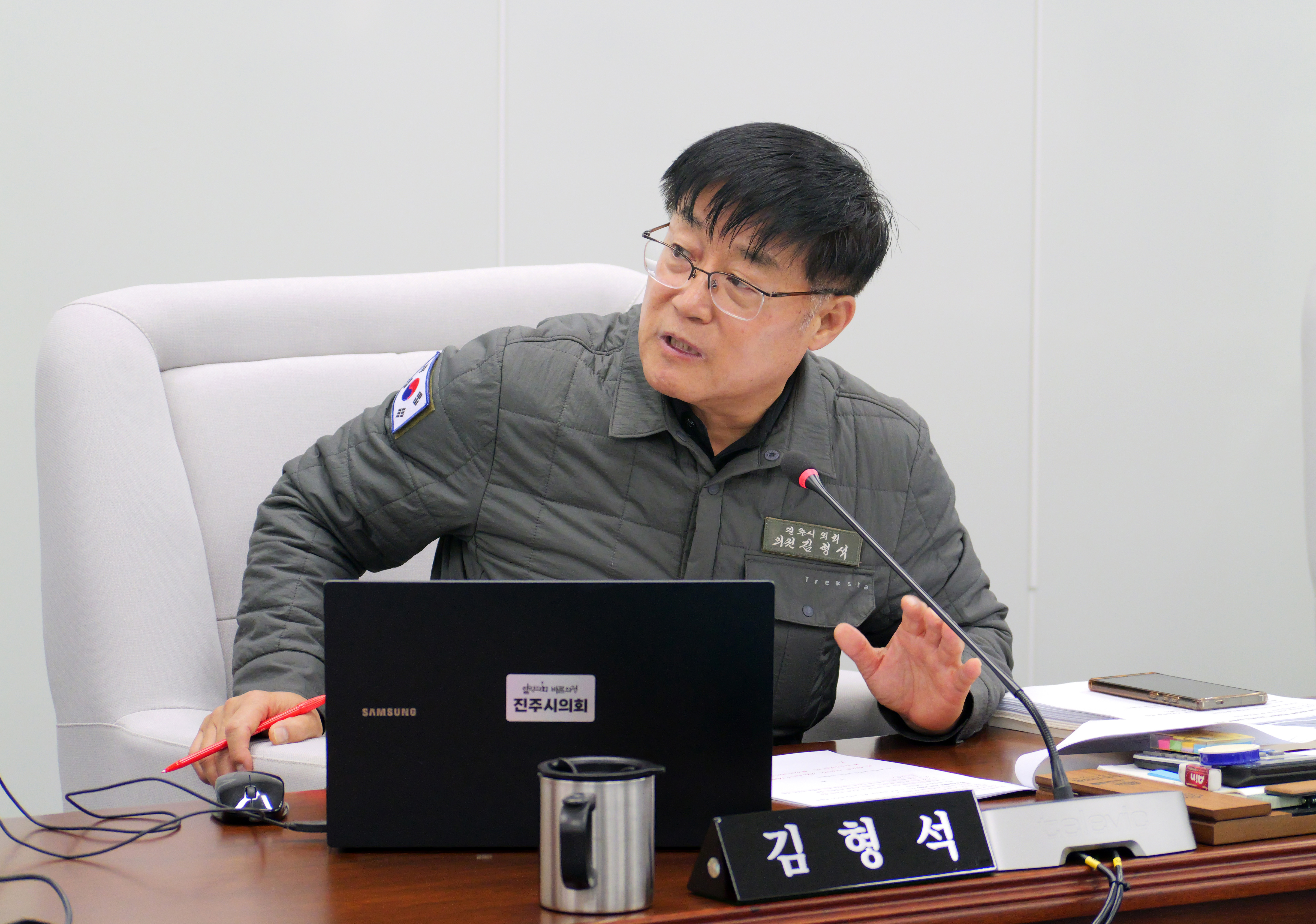 '상임위원회 활동(경제복지위원회)' 게시글의 사진(4) '김형석의원 (1).jpg'