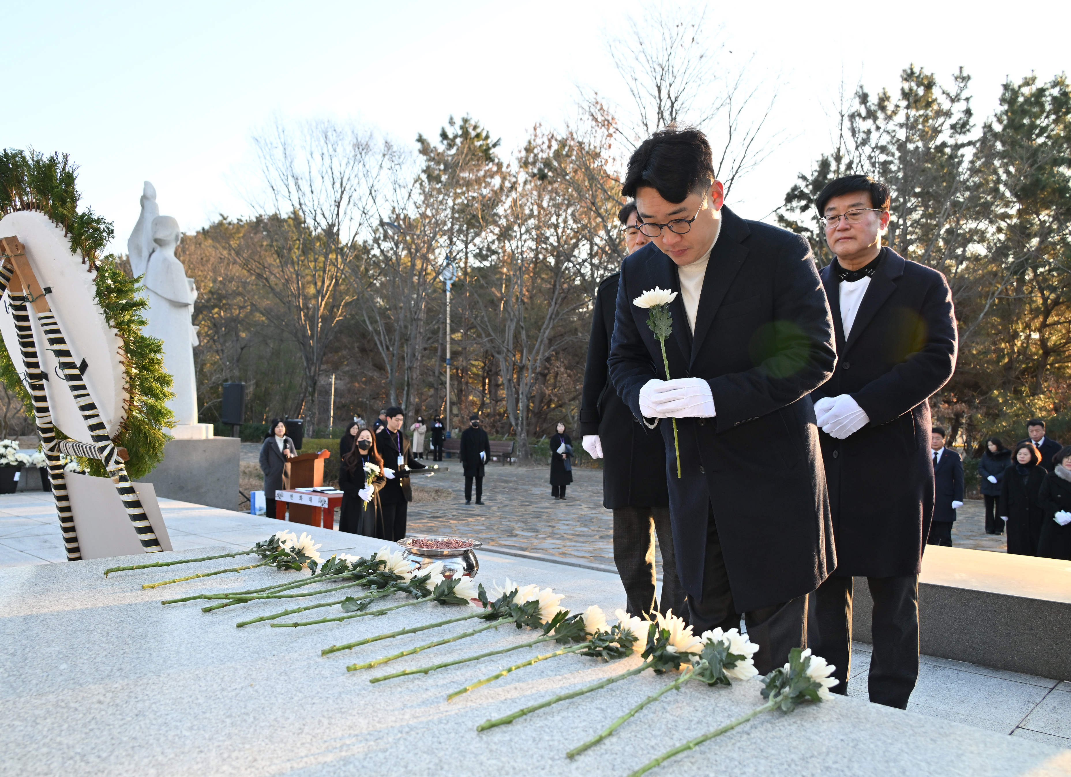 '2026년 신년참배(충혼탑)' 게시글의 사진(19) 'DSC_6109.JPG'