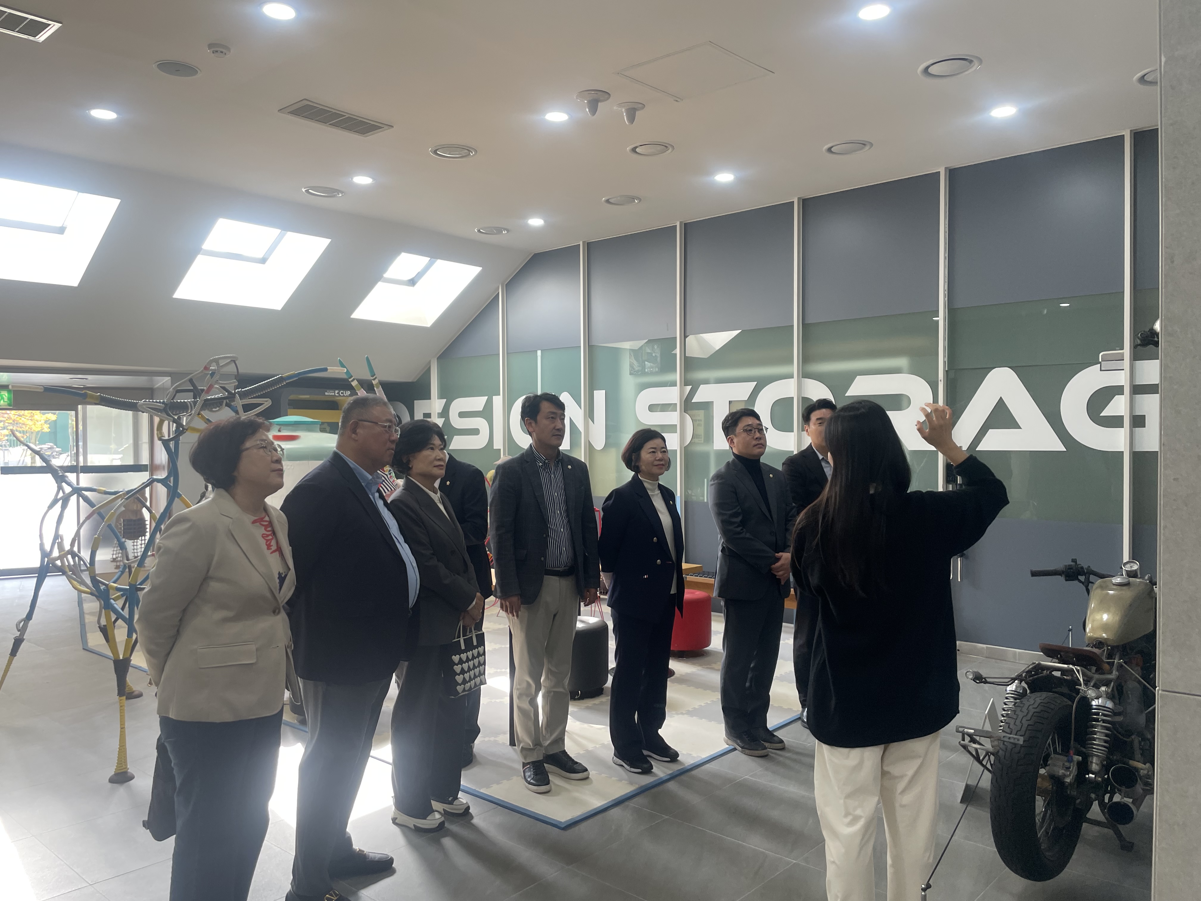 '지방의회 상생거버넌스구축 연구회  우수사례 벤치마킹' 게시글의 사진(10) '지방의회 상생거버넌스 구축 연구회 우수 사례 벤치마킹 (36) 부산광역시.jpg'