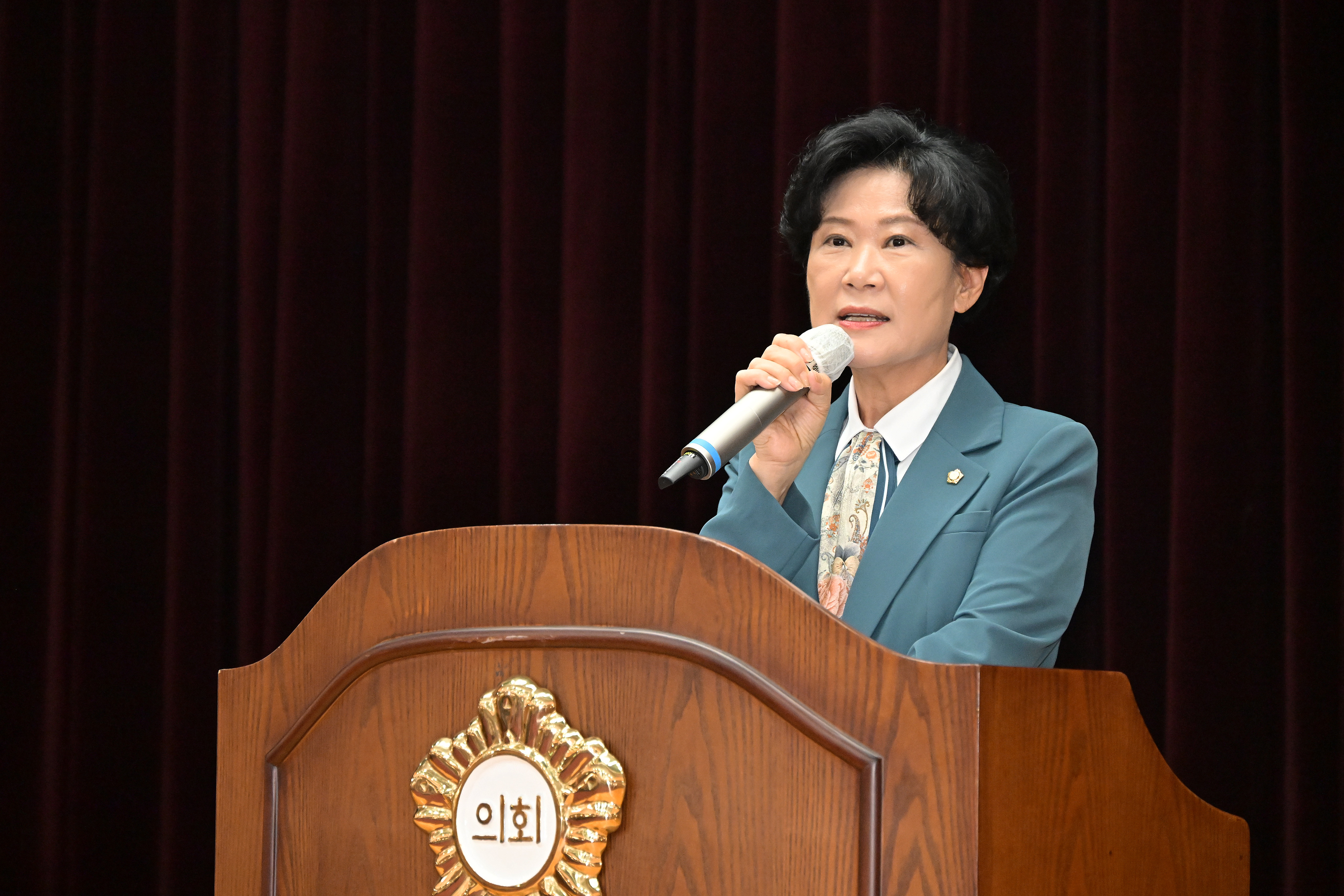'진주시의회 자원봉사 선행시민 표창 수여식' 게시글의 사진(15) 'DSC_8017.JPG'