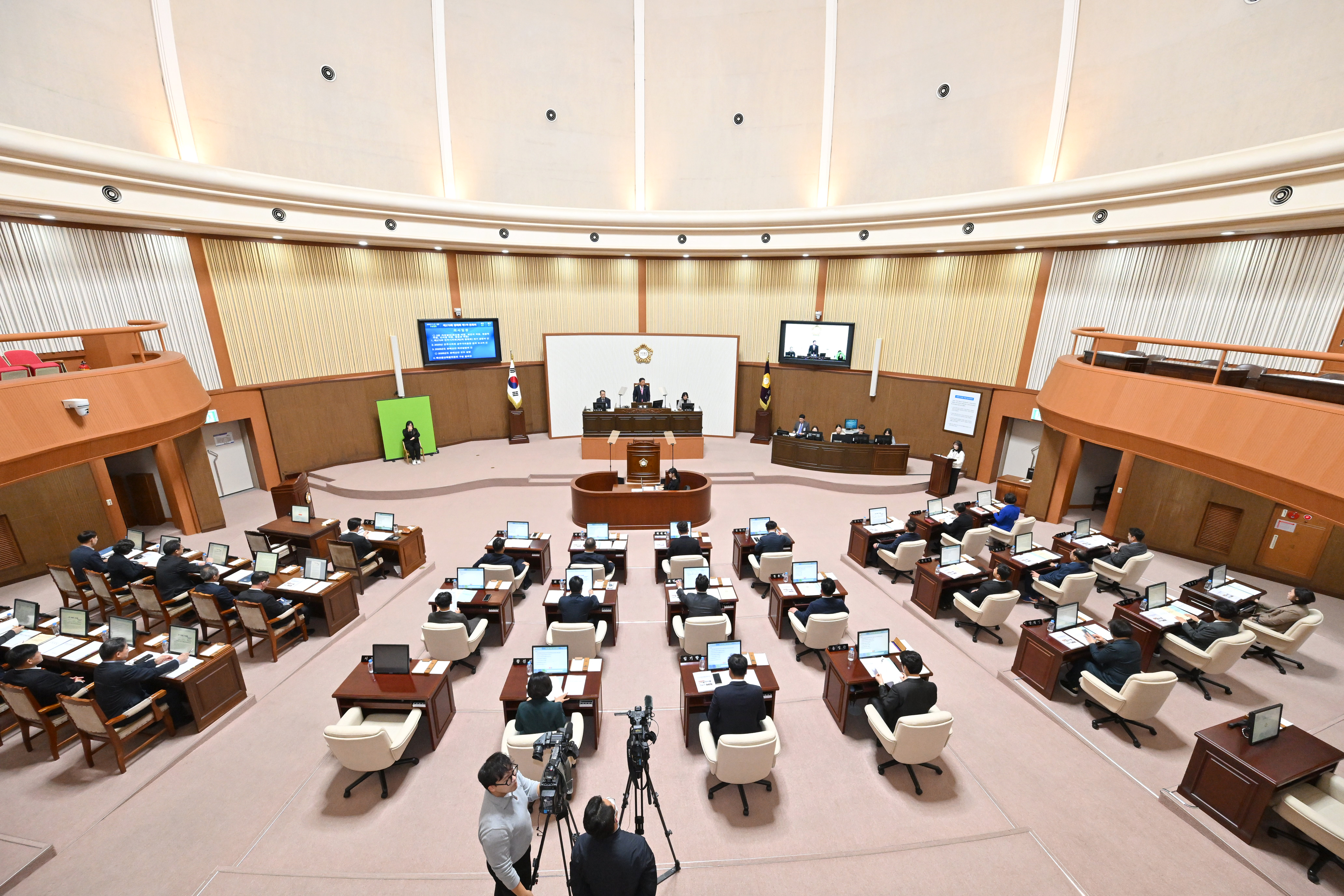 '제270회 제2차 정례회 제1차 본회의' 게시글의 사진(2) 'DSC_6765.JPG'
