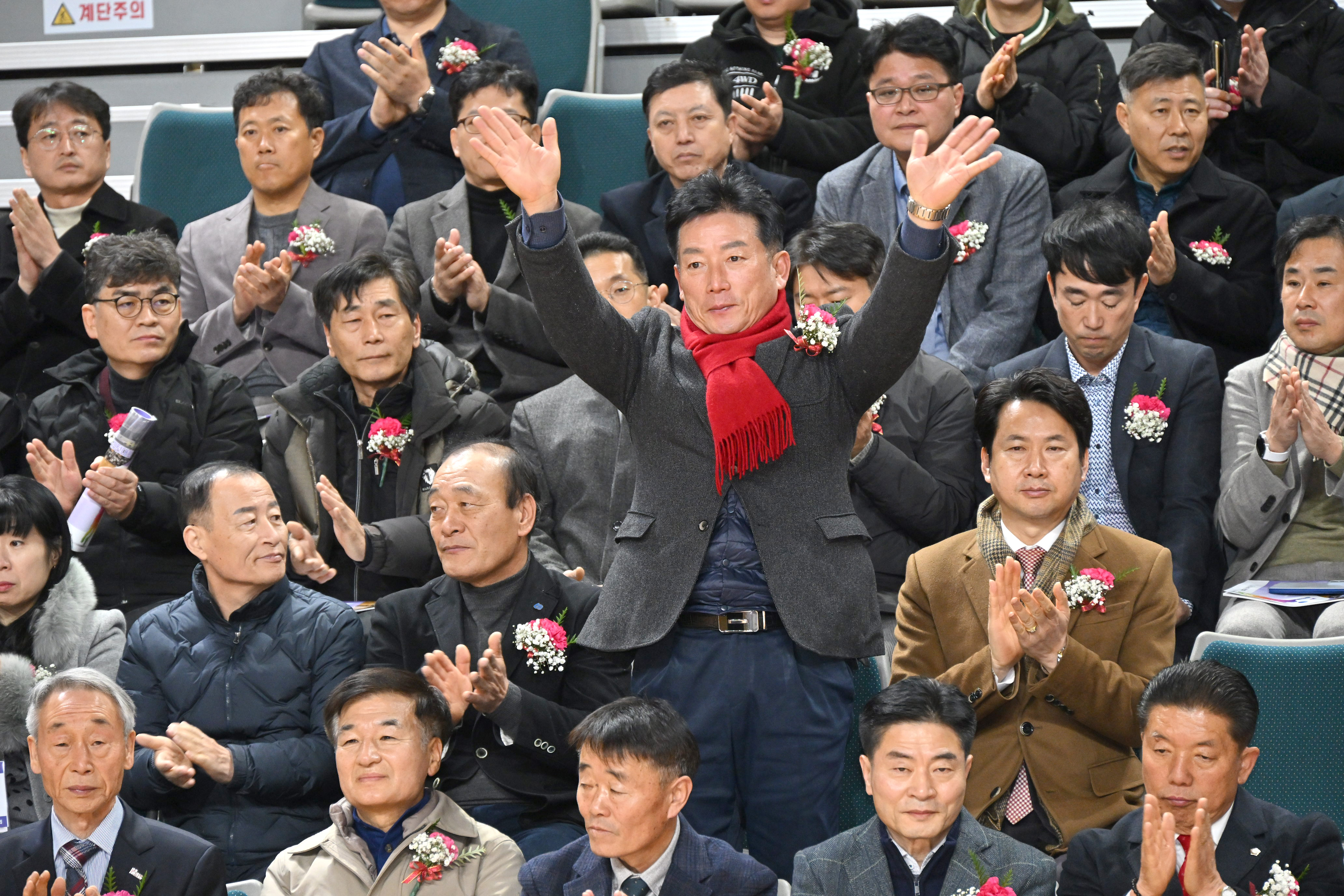 '제42회 진주시장기 배드민턴 대회' 게시글의 사진(7) 'DSC_3190.JPG'