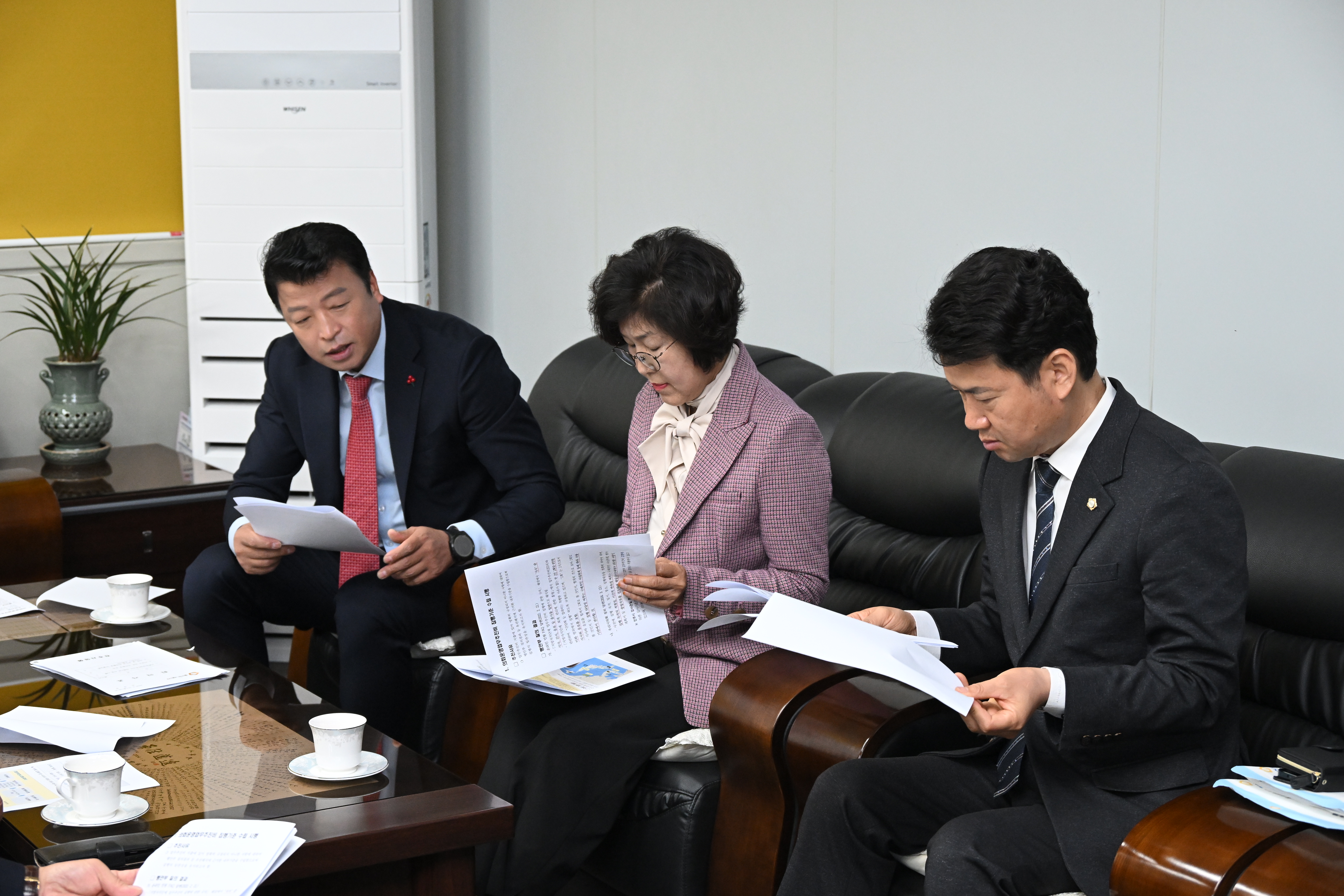 '4월 의장단 정례회의' 게시글의 사진(2) 'DSC_3139.JPG'