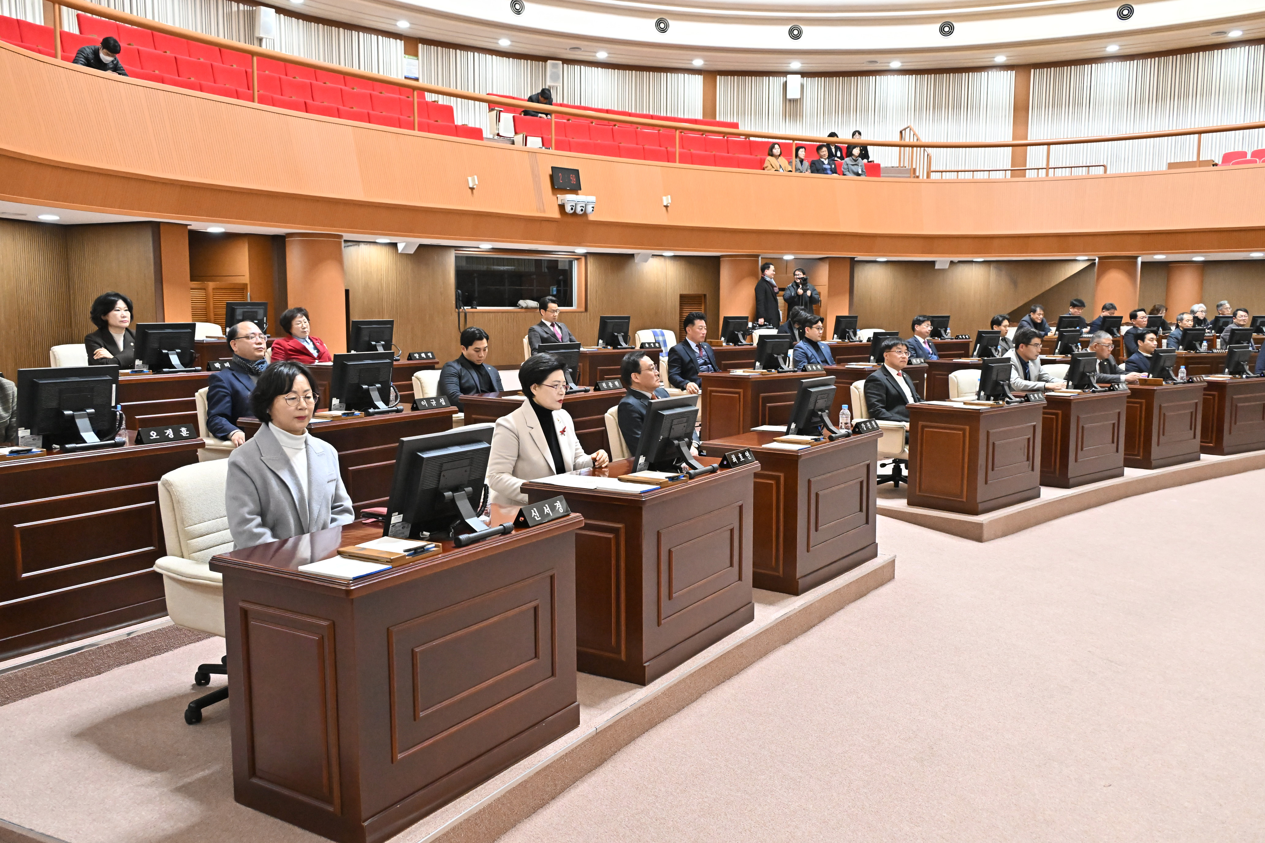 '제262회 진주시의회 임시회 2차 본회의' 게시글의 사진(6) 'DSC_9252.JPG'