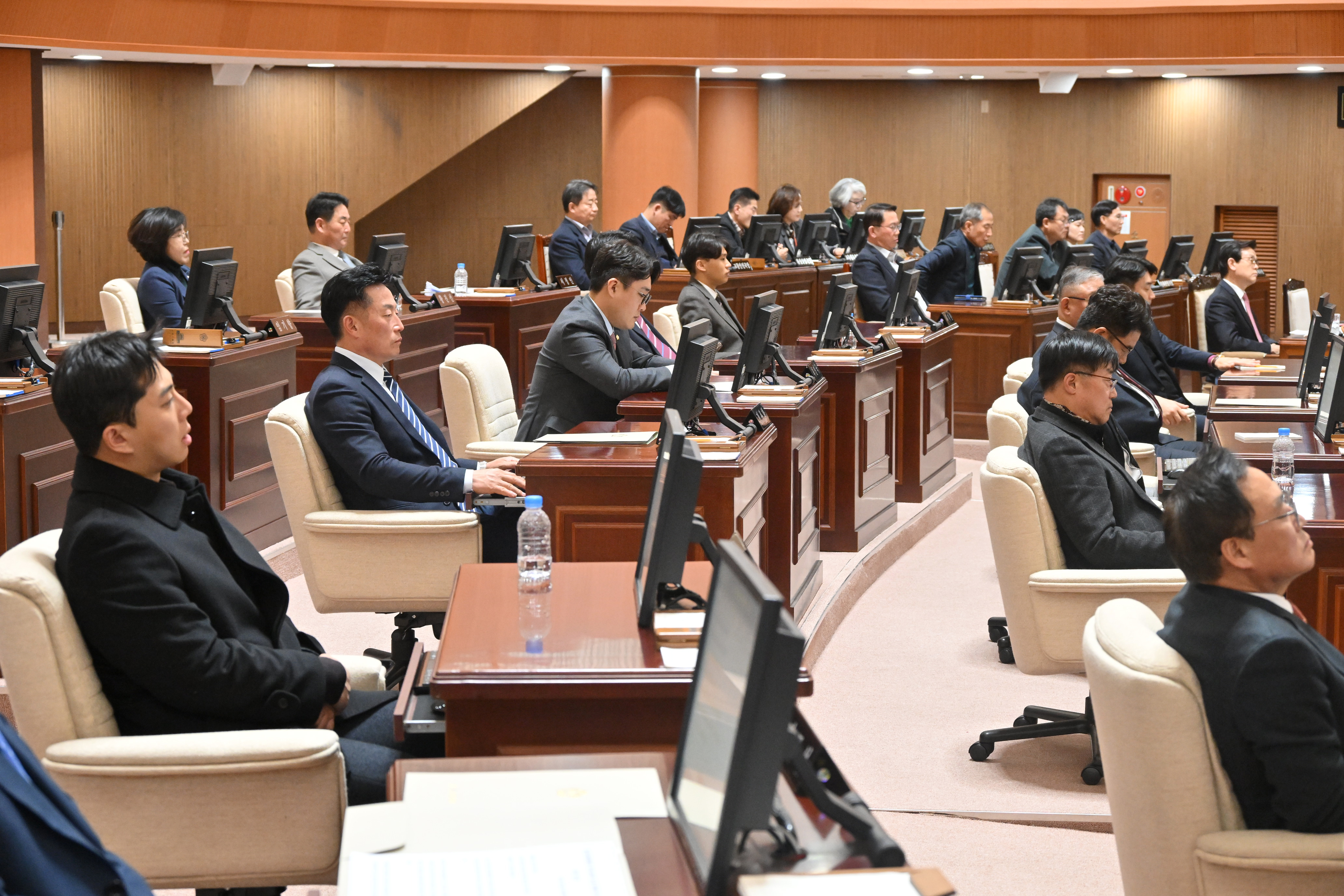 '제270회 제2차 정례회 제2차 본회의' 게시글의 사진(7) 'DSC_4823.JPG'