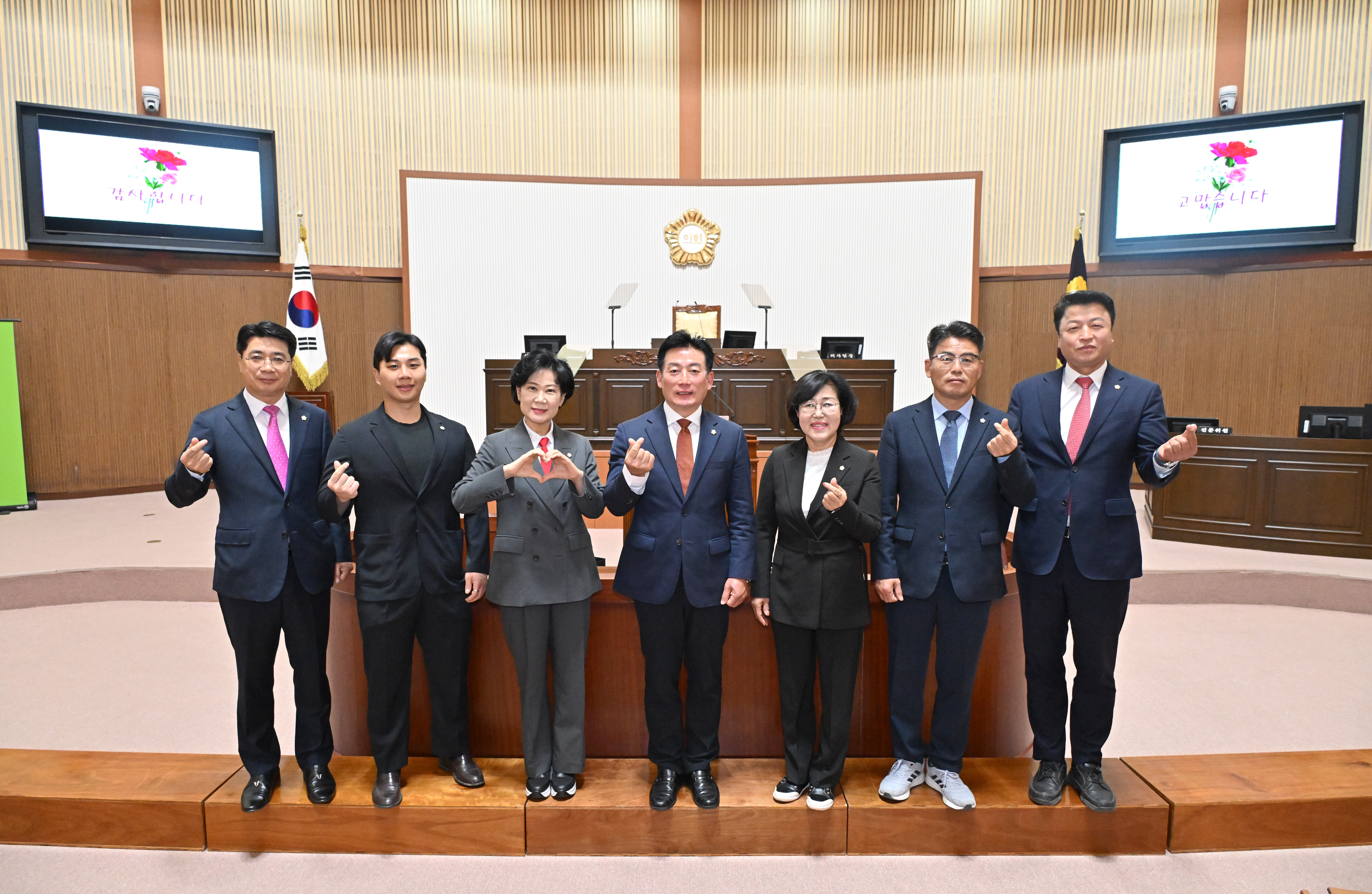 '제273회 진주시의회 임시회 2차 본회의(단체사진)' 게시글의 사진(5) '제9대 진주시의회 기획문화위원회_DSC_3136 (4).JPG'