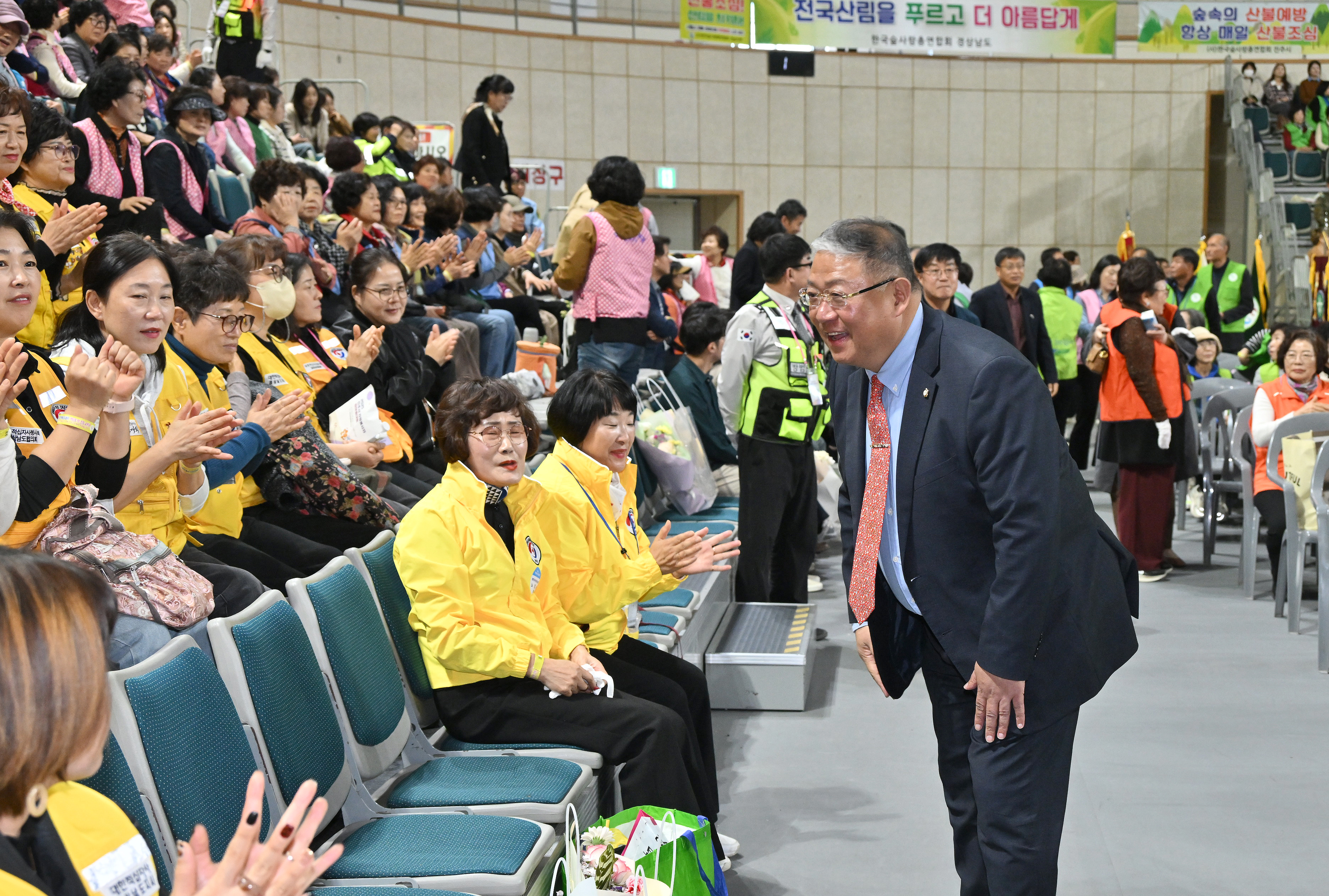 '2025 진주시 자원봉사자 한마음대회' 게시글의 사진(14) 'DSC_4563.JPG'