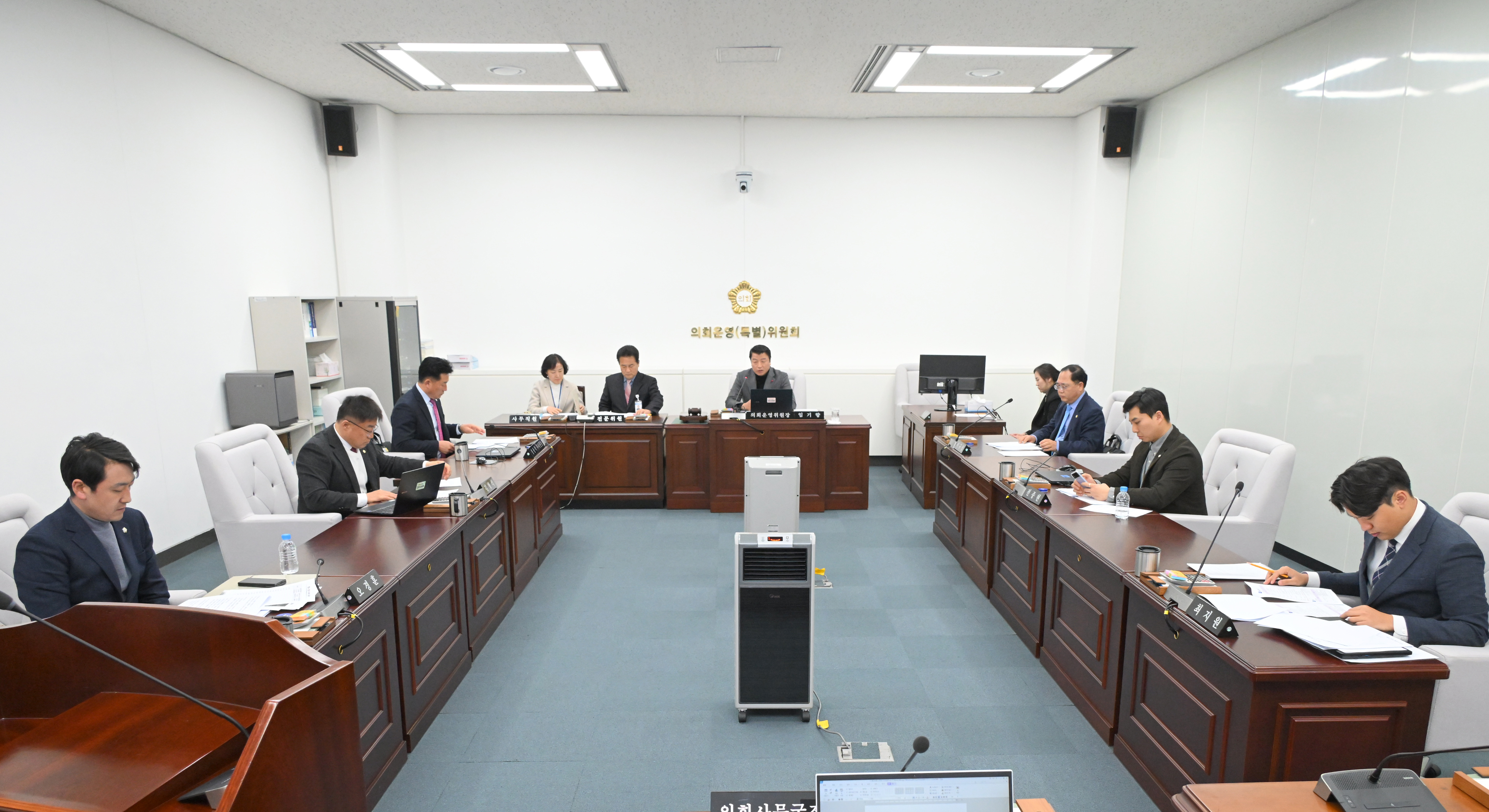 '의회운영위원회 회의' 게시글의 사진(2) 'DSC_8257.JPG'