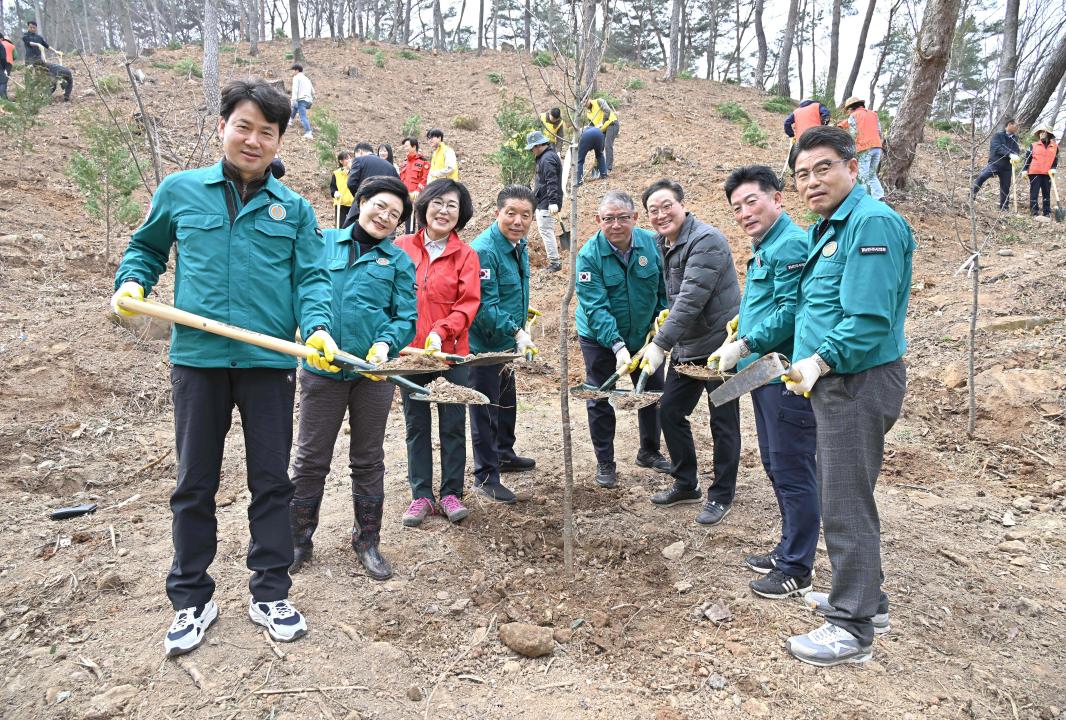 제80회 식목일 나무심기 행사