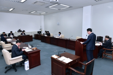 의회운영위원회 회의