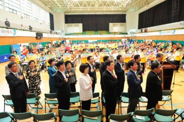 제6회 전국장애인 탁구대회 유계현 진주시의회의장 축사, 시의원 참석 .