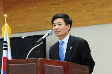 진주시보건소 리모델링 준공식 유계현 진주시의회의장 축사, 복지산업위원회 시의원 참석