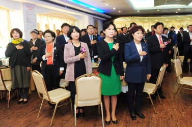 농아인협회 창립 20주년 기념식 심현보 진주시의회 의장 축사, 시의원 참석 .