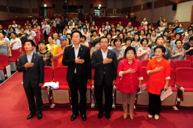 2013년 시민능력 개발교육 개강식 유계현 진주시의회 의장 축사, 시의원 참석 .