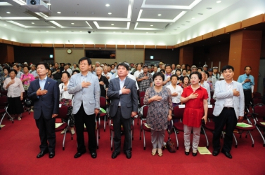 청각언어장애인 4대악 근절 세미나 유계현 진주시의회의장 축사 및 시의원 참석 .