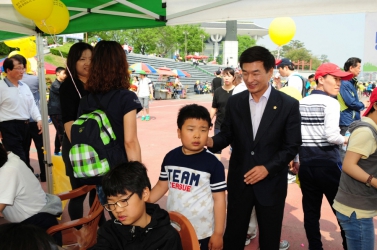 진주 남가람길 시민 건강 걷기대회 유계현 진주시의회의장 축사
