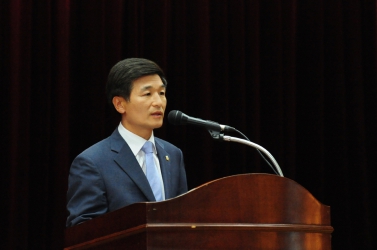 진주국제농식품박람회 활성화 방안 포럼 유계현 진주시의회의장 축사, 신정호 복지산업위원장,노병주 시의원 토론 