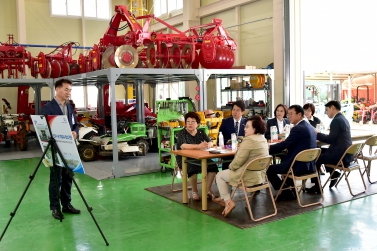 경제복지위원회 현장 방문(중부농기계임대사업소)