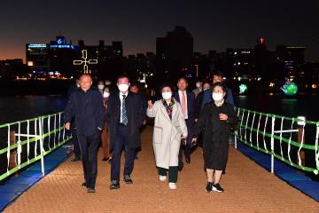 경남 시군의장협의회 축제장 방문