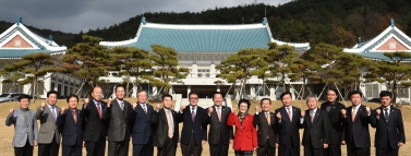 제182회 경남 시.군 의회 의장협의회 정례회 천효운 진주시의회 의장 참석.