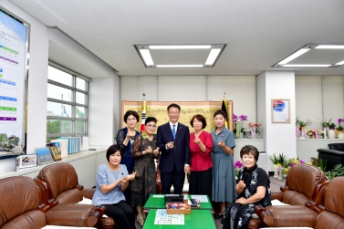 여성자원봉사대 임원 방문