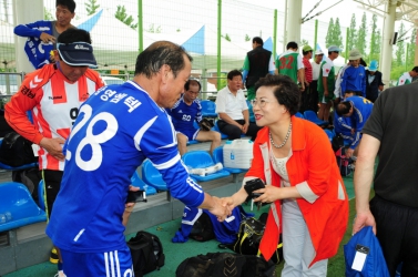 제4회 전국 초청 실버축구대회 참석 .